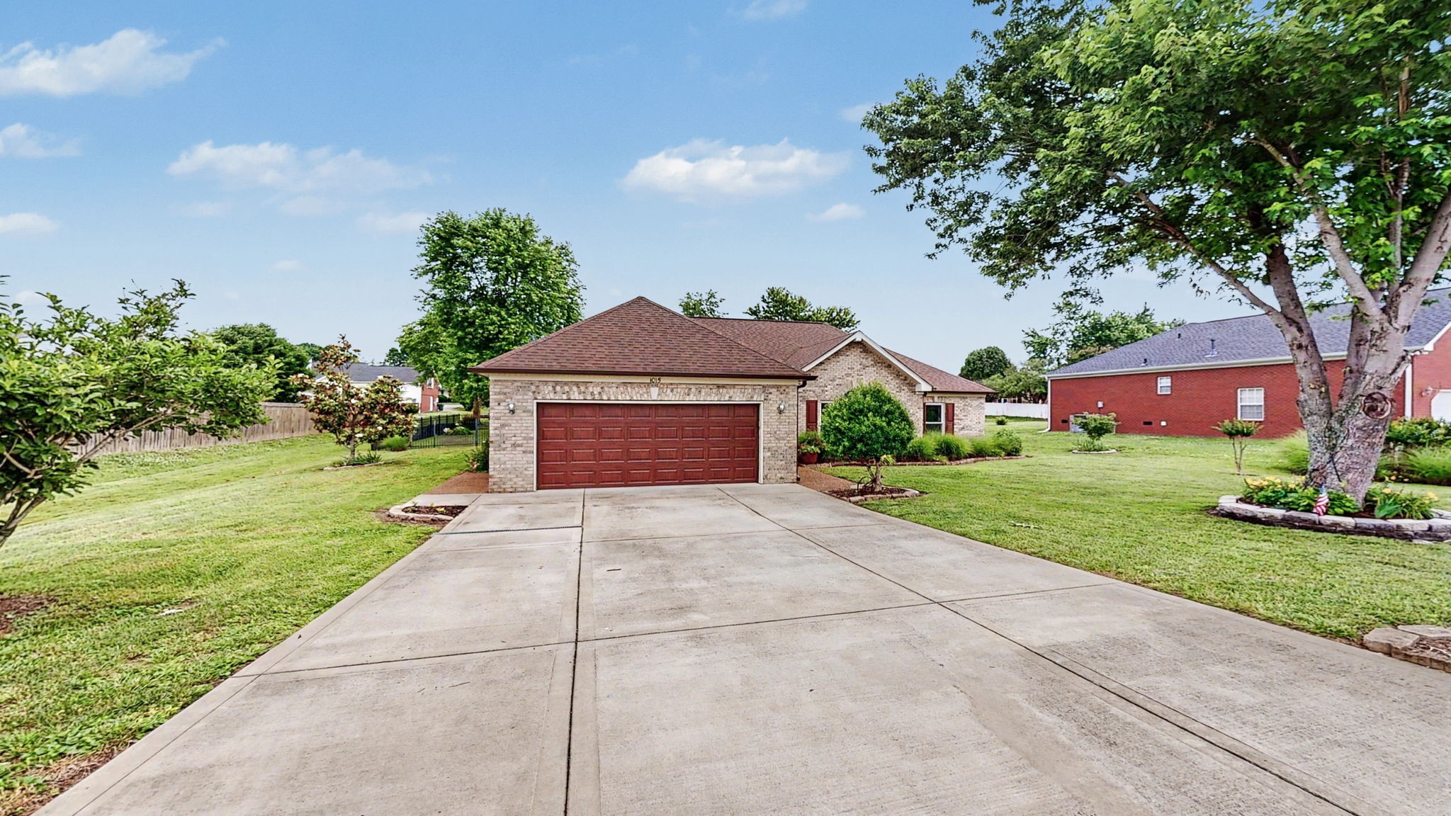 1015 Rutherford Way Hendersonville, TN 37075 - Photo 3 of 41 Gallery Image 3