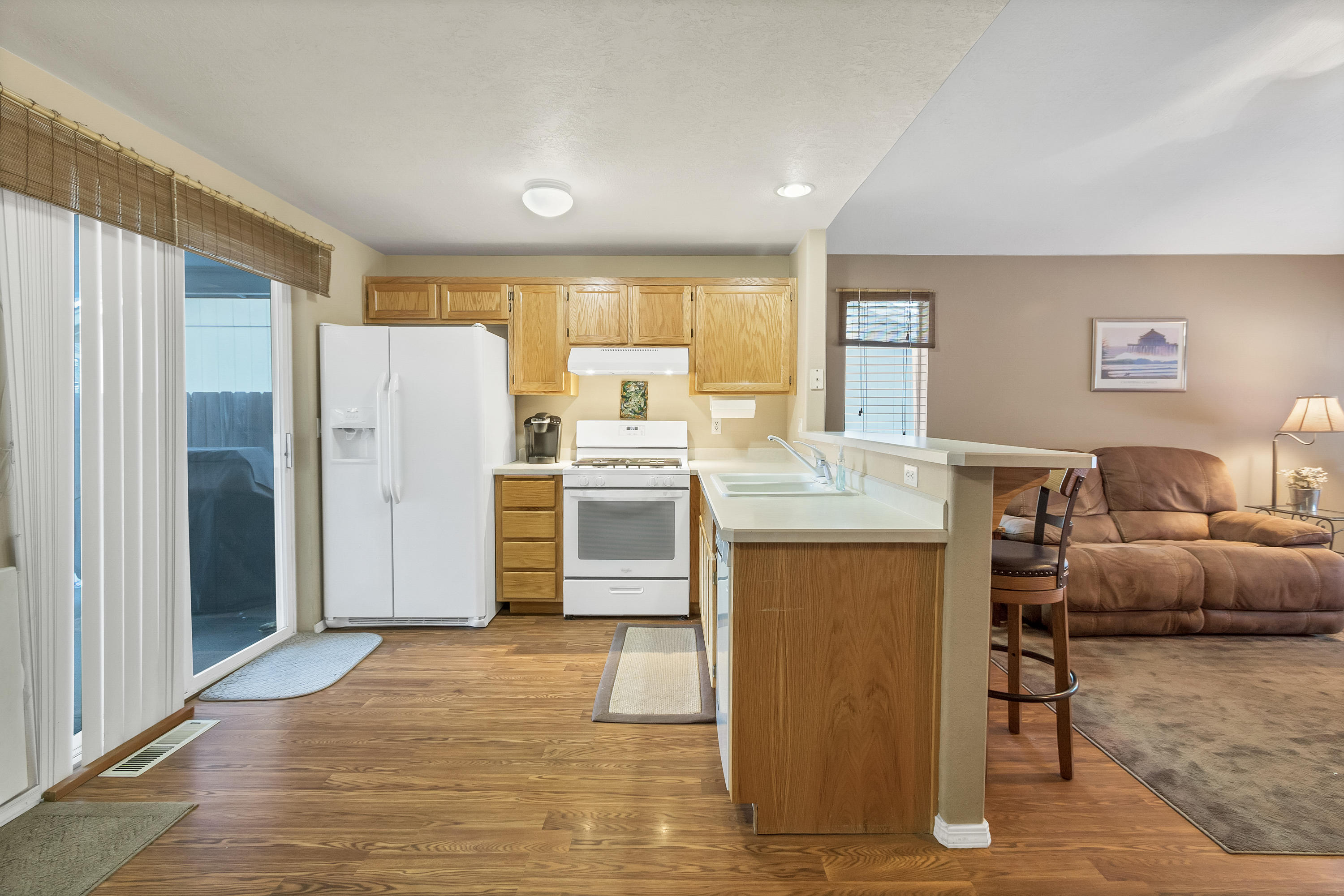20782 Gallop Road Bend, OR 97701 - Photo 14 of 27 View from the hallway.
