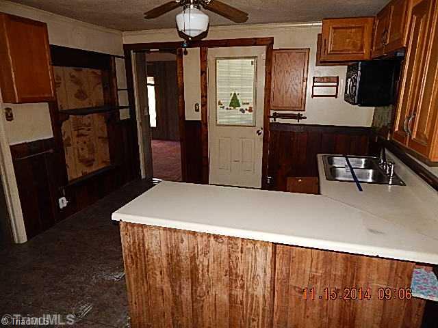 5012 Swanson Road Greensboro, NC 27406 - Photo 5 of 7 Kitchen.