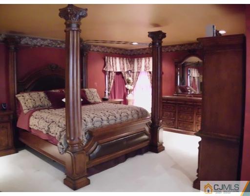 6 Putnam Road Monmouth Junction, NJ 08852 - Photo 9 of 25 Gallery Image 9