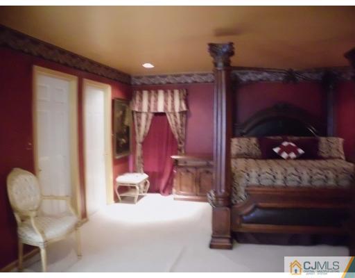 6 Putnam Road Monmouth Junction, NJ 08852 - Photo 10 of 25 Gallery Image 10