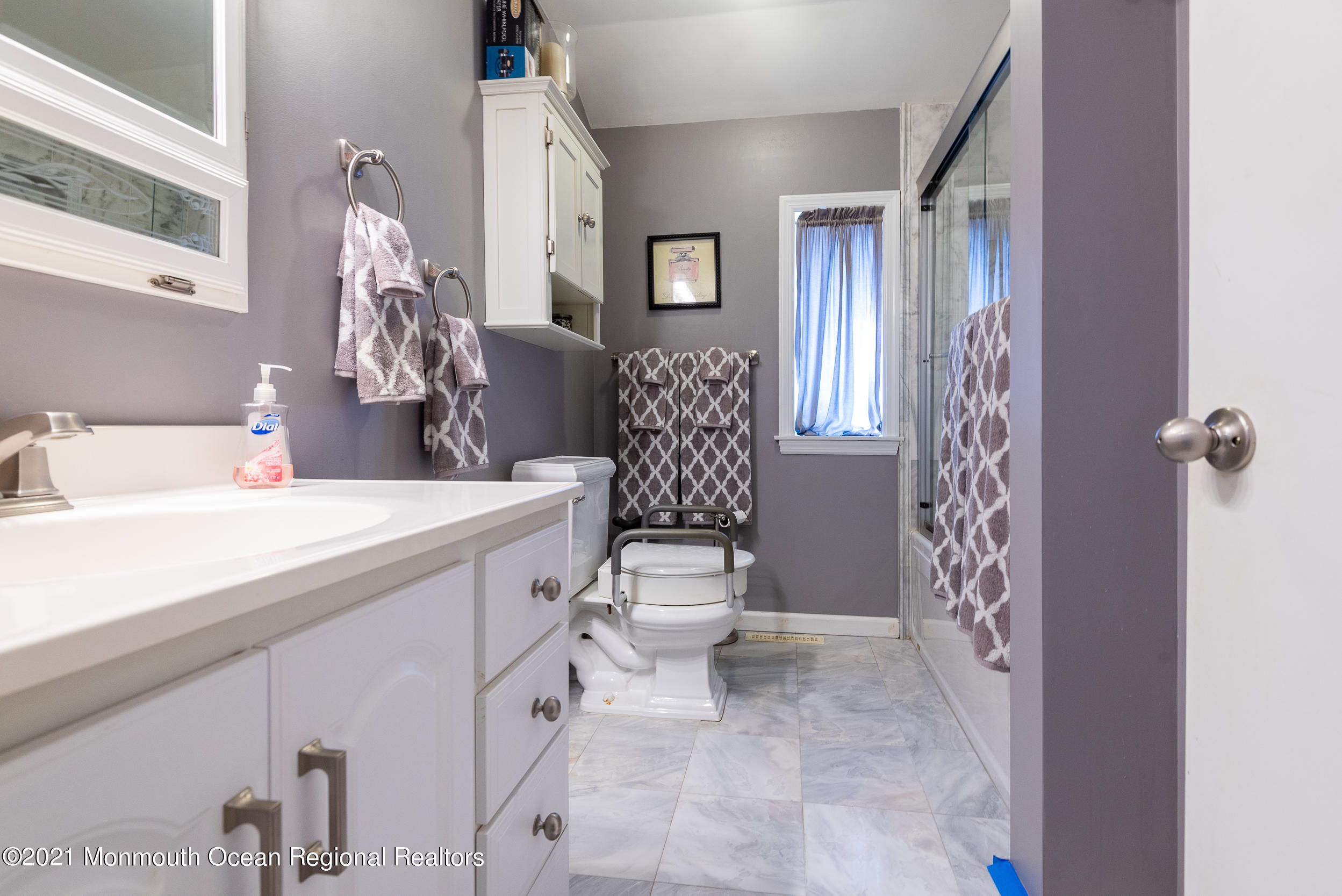 23 Davos Road Brick, NJ 08724 - Photo 28 of 32 Bath 2