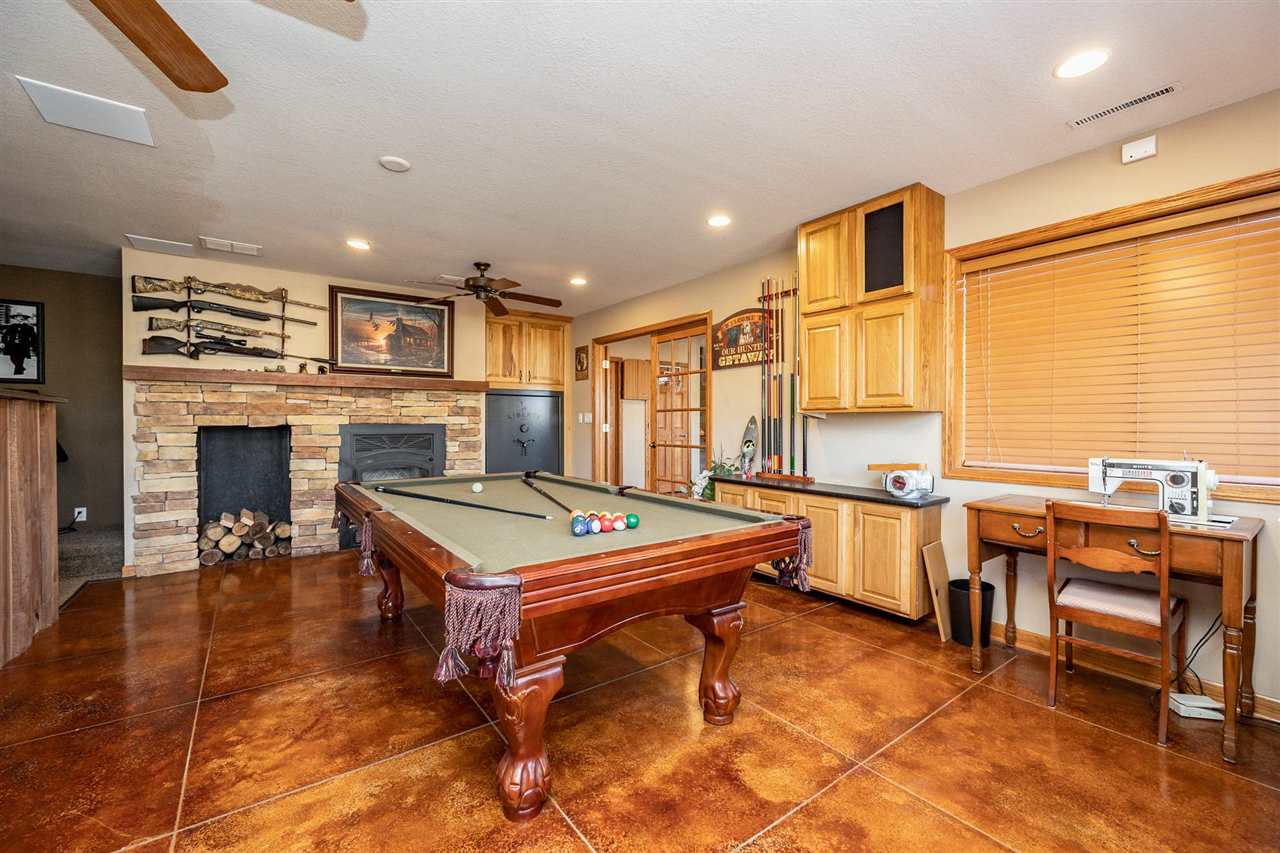 1209 Holmans Road Mount Vernon, IA 52314 - Photo 47 of 56 Gallery Image 47