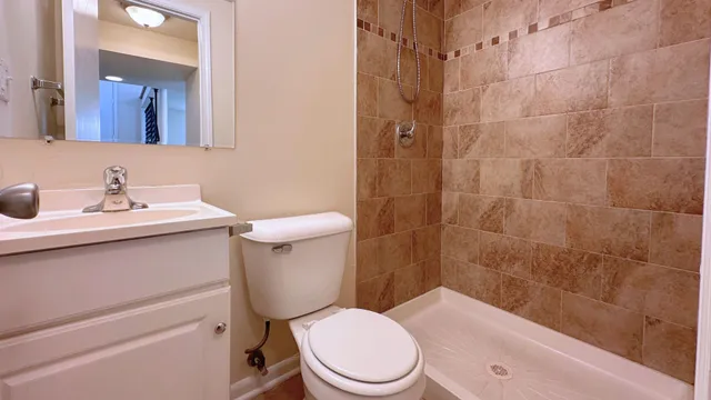 $228,000 | 231 East Tulip Drive, Glenwood, IL 60425