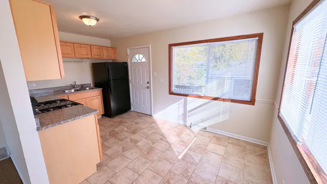 $228,000 | 231 East Tulip Drive, Glenwood, IL 60425