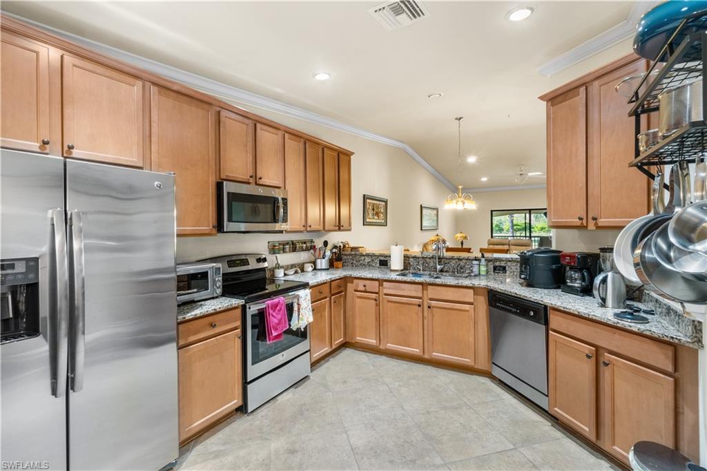 9510 Avellino Way, Unit 1926 Naples, FL 34113 - Photo 4 of 32