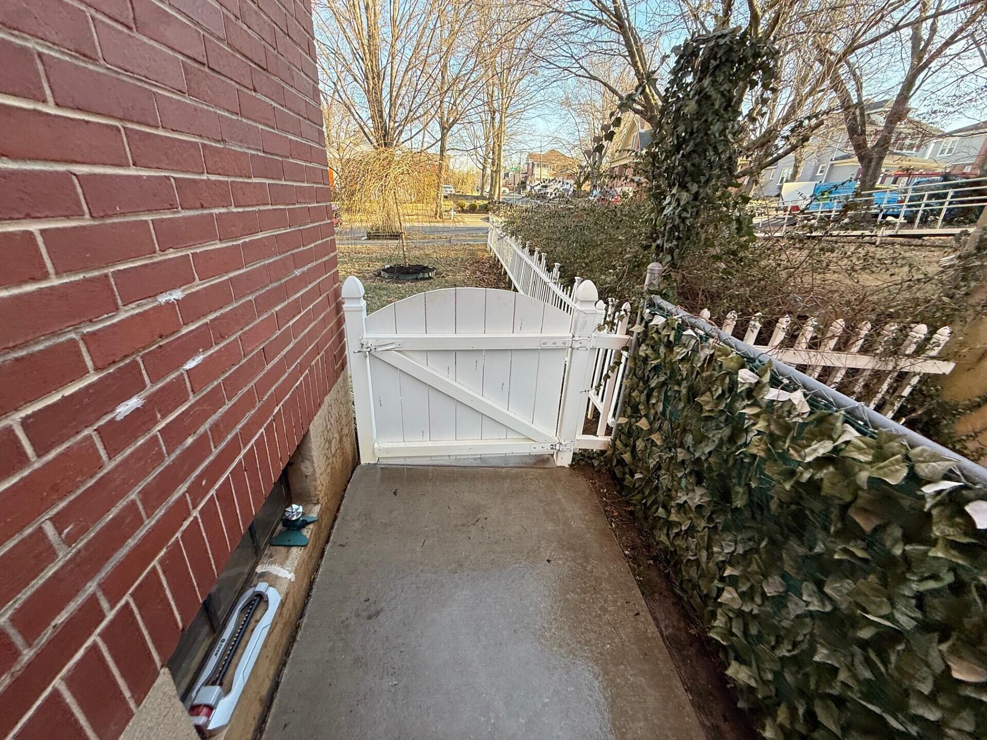 1841 Arden Road Southwest Roanoke, VA 24015 - Photo 43 of 46 thumbnail_IMG_1516
