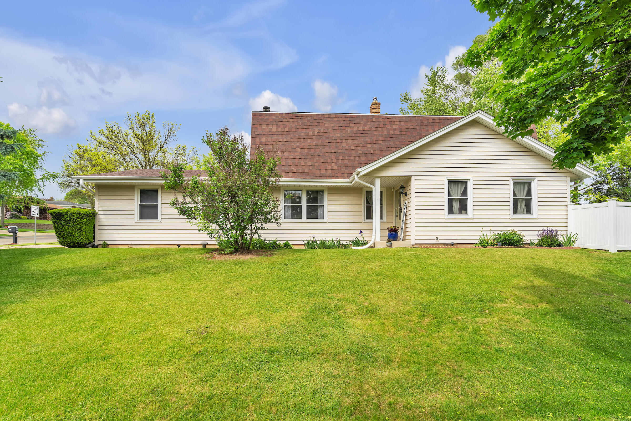 1051 South Grandview Blvd  