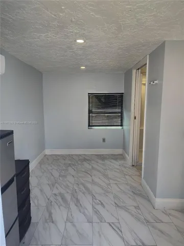 $1,025 | 173 West 16th Street, Unit B, Riviera Beach, FL 33404