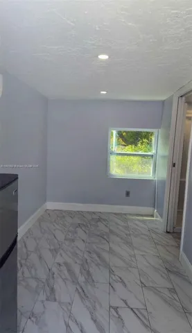 $1,025 | 173 West 16th Street, Unit B, Riviera Beach, FL 33404