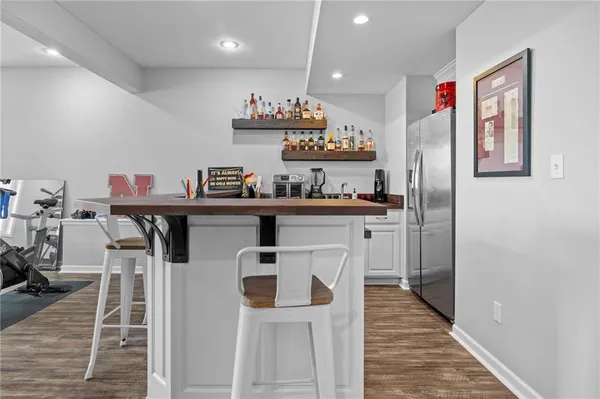 $900,000 | 124 Teton Ridge, Lake Winnebago, MO 64034
