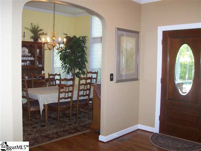511 Tracy Trail Greer, SC 29651 - Photo 12 of 23 Gallery Image 12