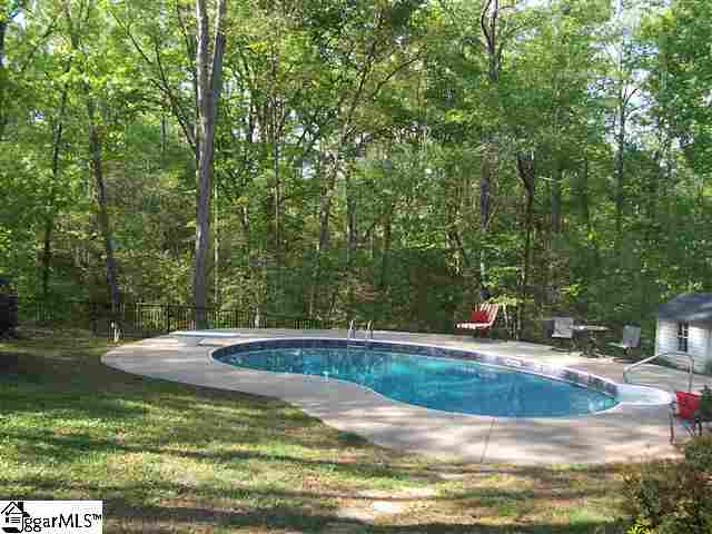 511 Tracy Trail Greer, SC 29651 - Photo 7 of 23 Gallery Image 7