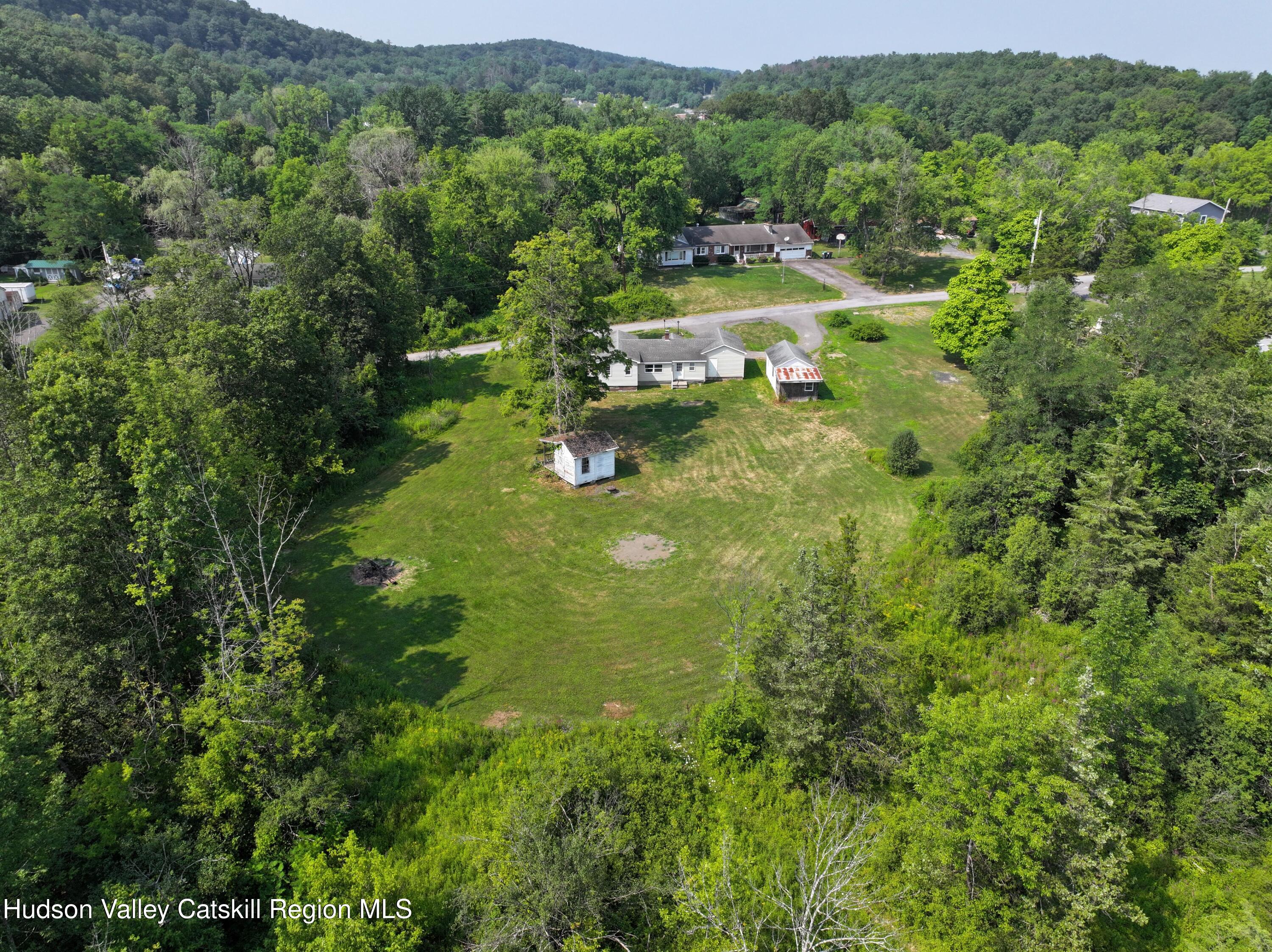 46 Kreitmeier Road New Baltimore, NY 12087 - Photo 24 of 25 dji_fly_20250728_135118_0057_17543938763