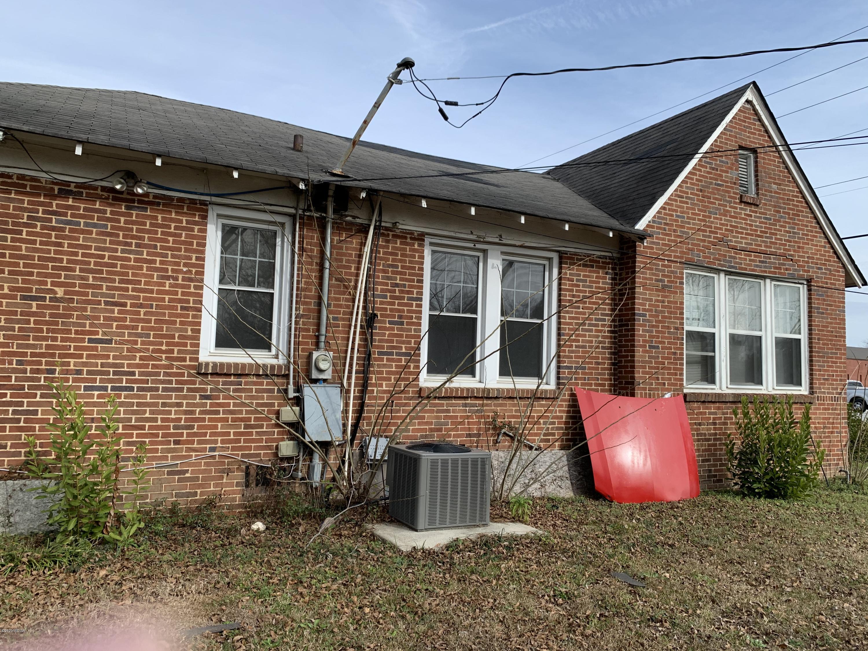5191 Bloomfield Road Macon, GA 31206 - Photo 4 of 14 Bloomfield back