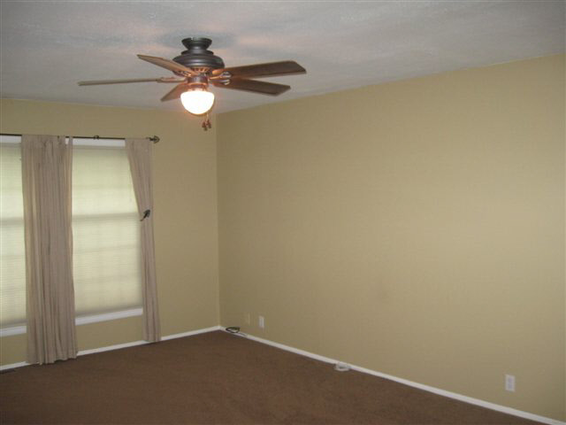 1102 North Shellbark Road Muncie, IN 47304 - Photo 12 of 30