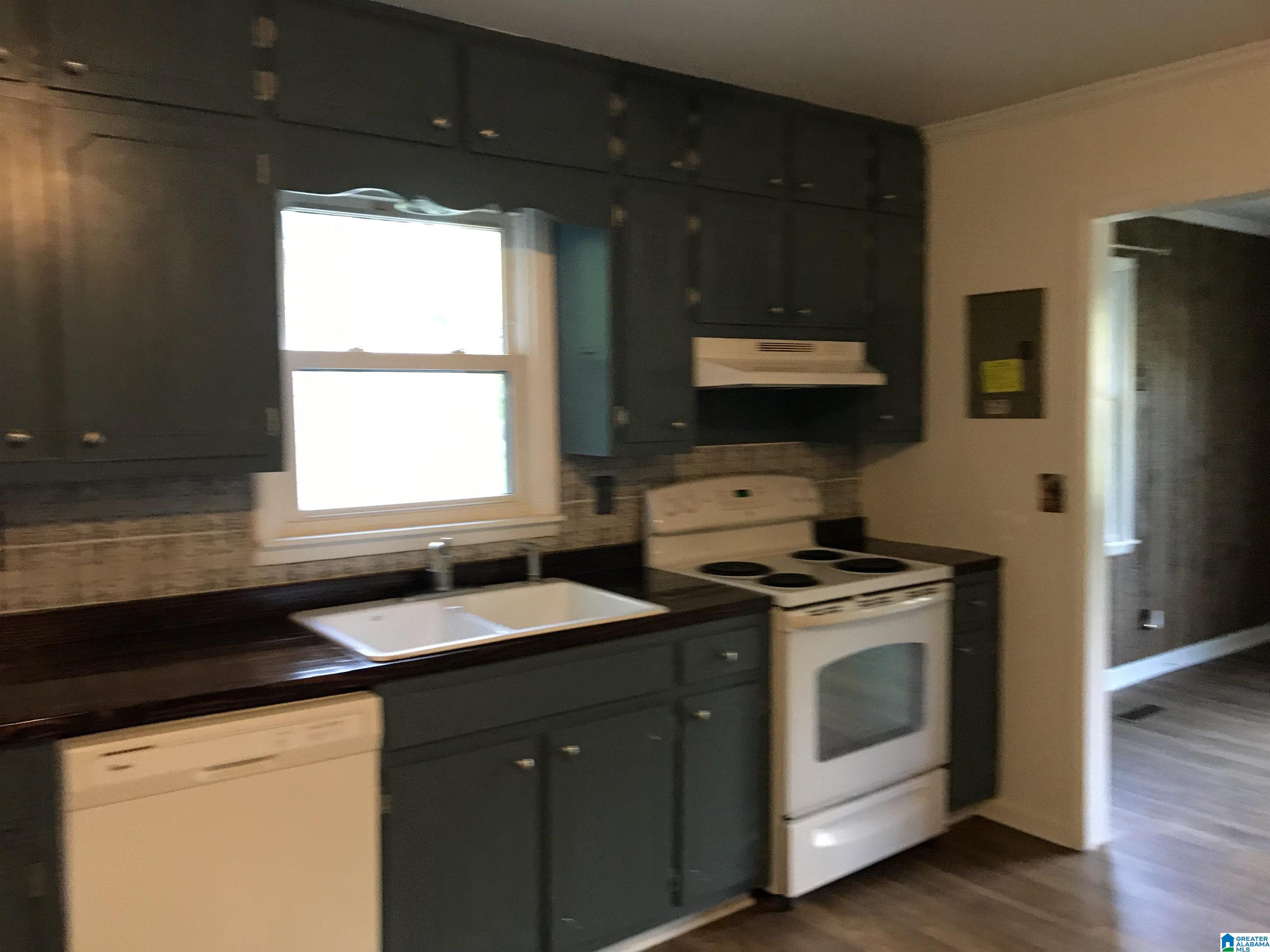 714 Bain Avenue Weaver, AL 36277 - Photo 13 of 18