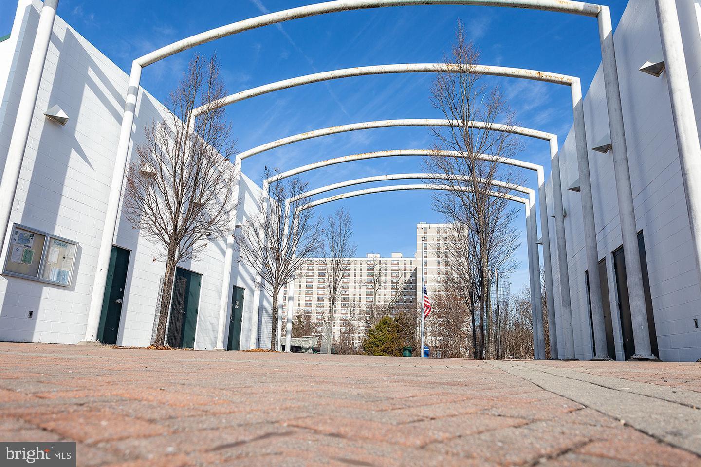 4600 Duke Street, Unit 413 Alexandria, VA 22304 - Photo 52 of 60