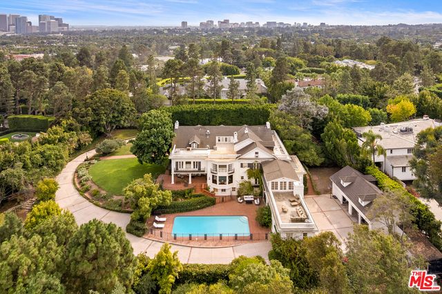 $36,950,000 | 1006 North Crescent Drive, Beverly Hills, CA 90210