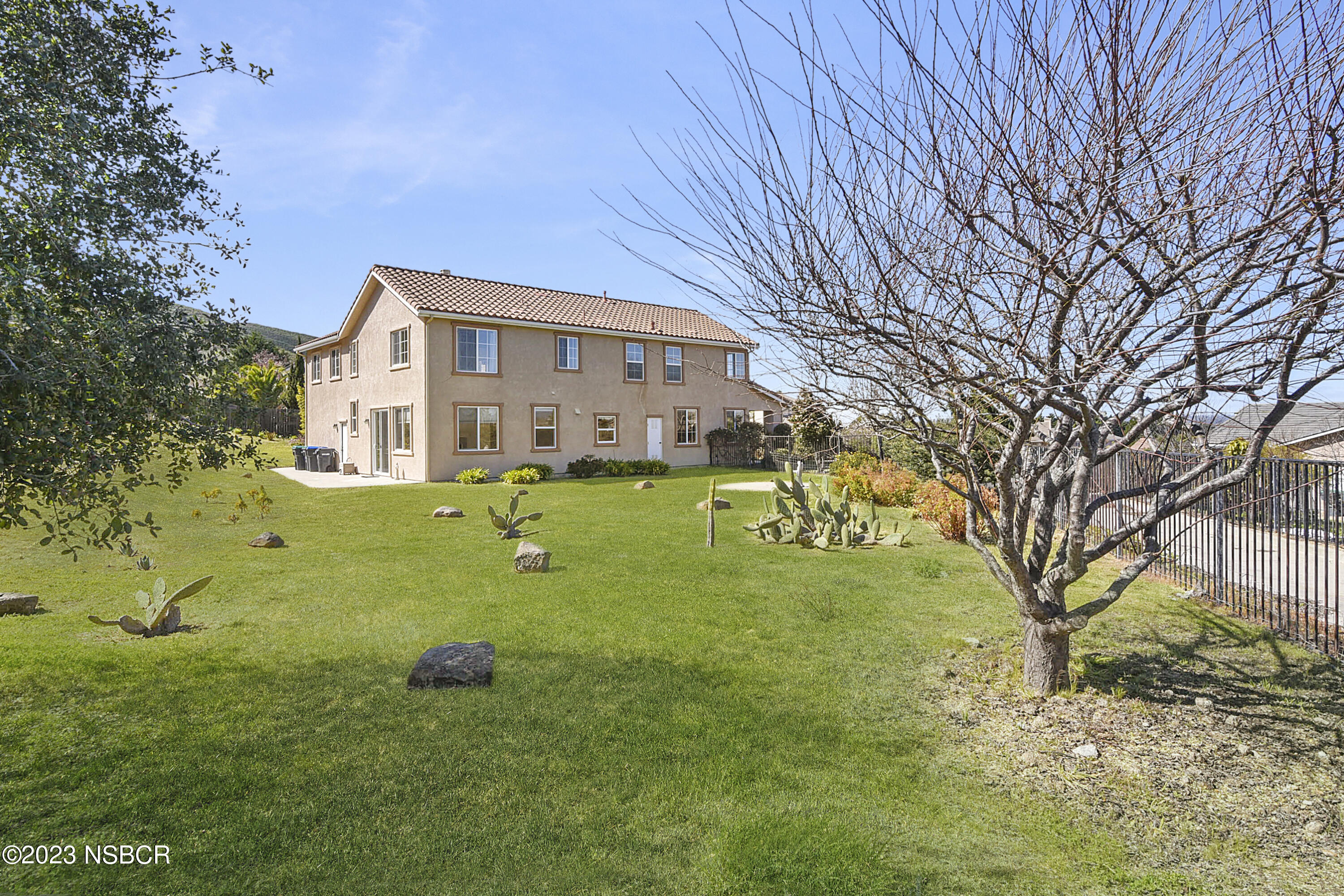 608 South W Street Lompoc, CA 93436 - Photo 4 of 19 Back of Home