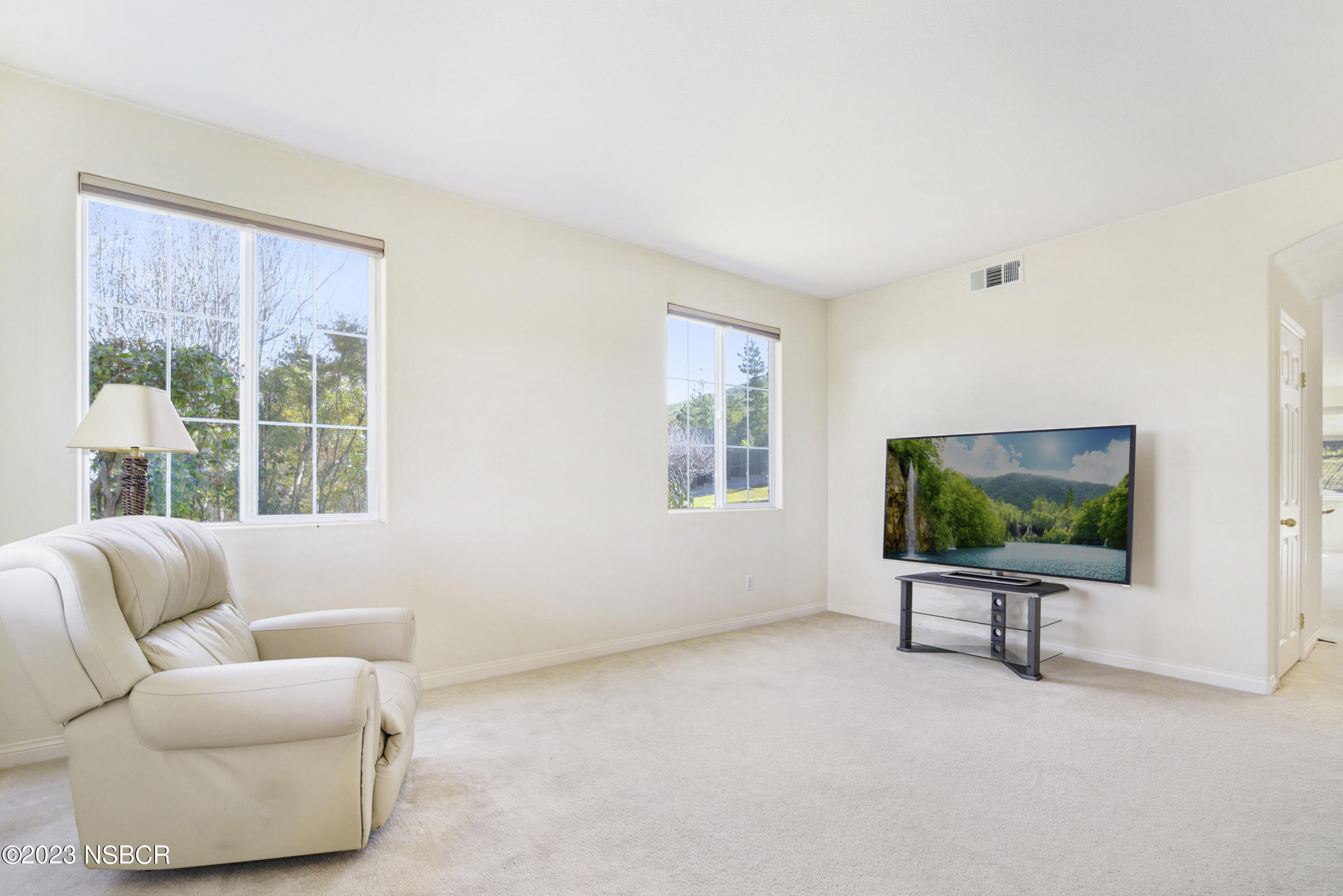 608 South W Street Lompoc, CA 93436 - Photo 5 of 19 Entering home