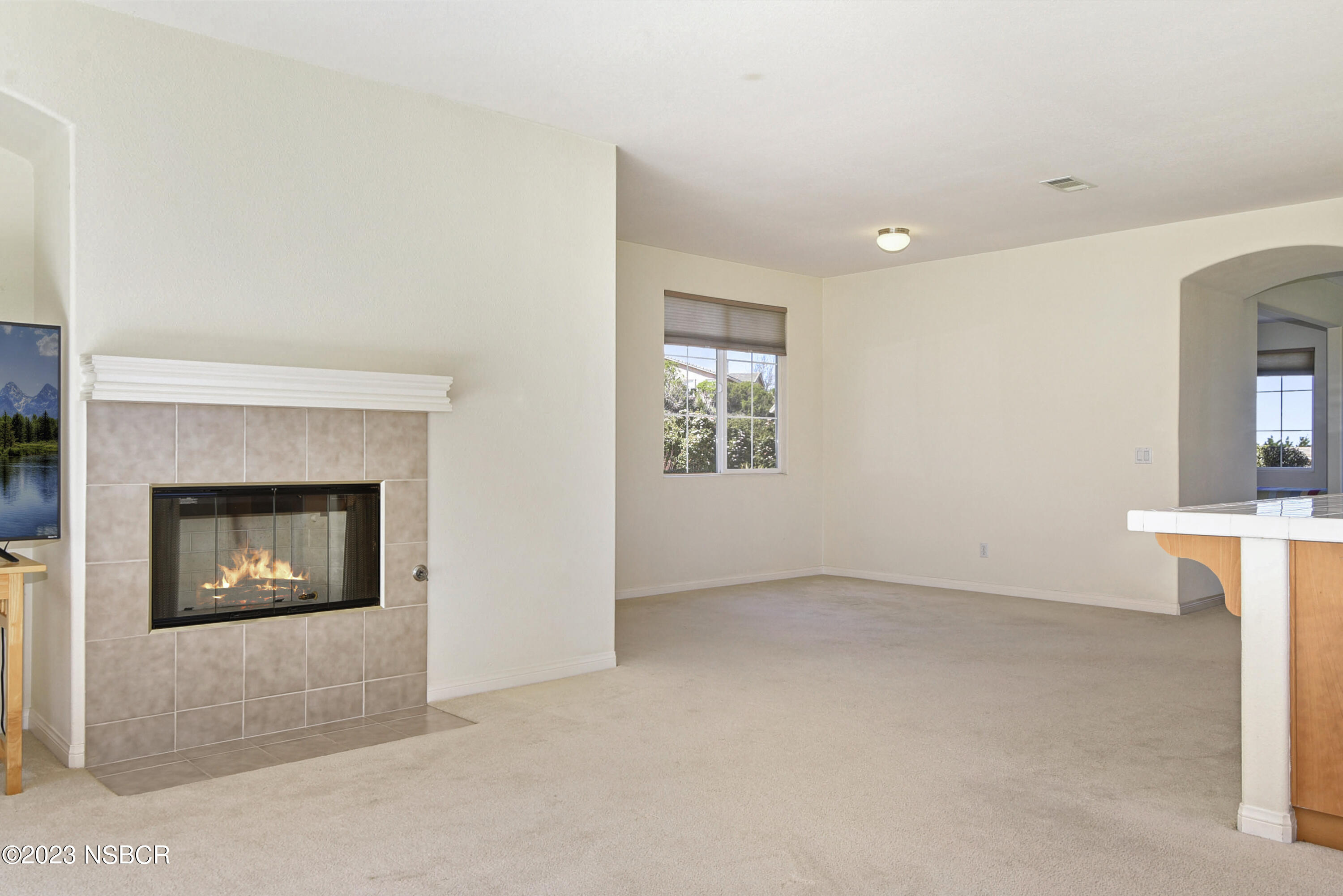 608 South W Street Lompoc, CA 93436 - Photo 10 of 19 Fire Place