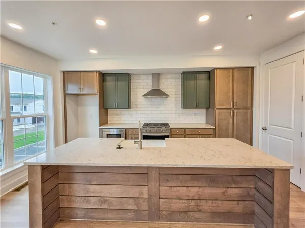 $3,500 | 317 Palisade Way, Cranberry Township, PA 16066