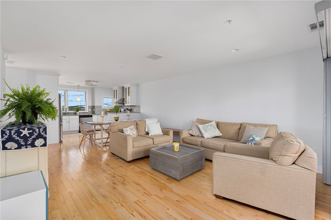 236 Sand Hill Cove Road, Unit B4 Narragansett, RI 02882 - Photo 22 of 38