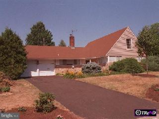 43 Firtree Road Levittown, PA 19056 - Photo 1 of 1 Gallery Image 1