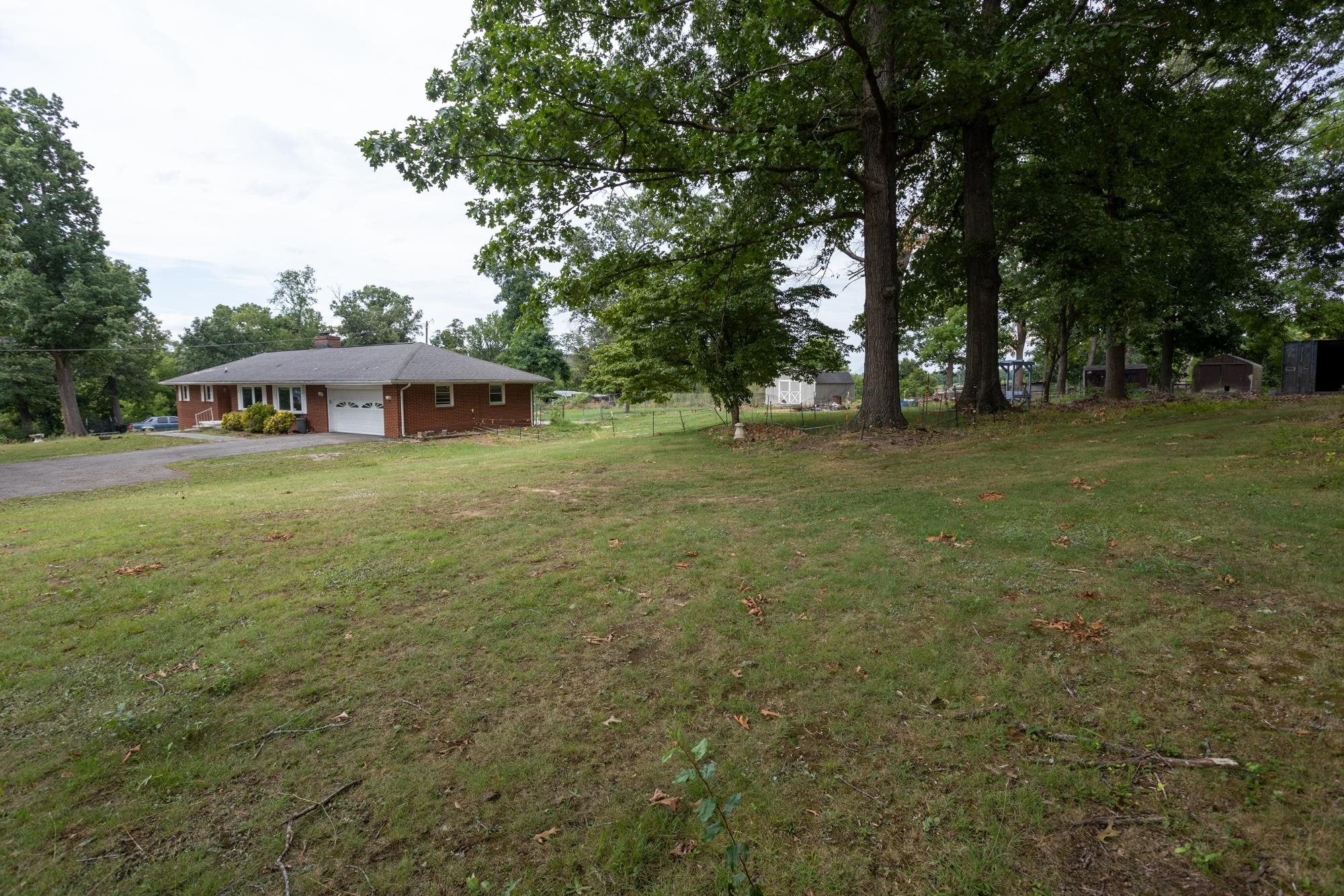 5208 State Park Road Dublin, VA 24084 - Photo 5 of 25 Gallery Image 5