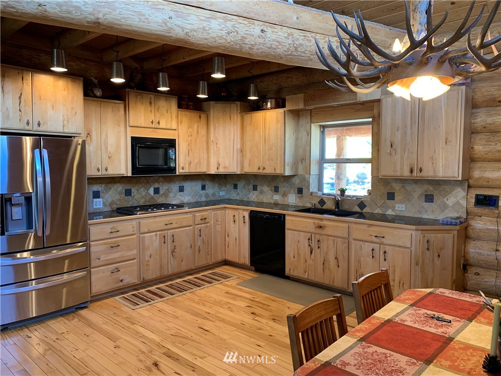 18 Amanda Road Oroville, WA 98844 - Photo 9 of 22 Gallery Image 9