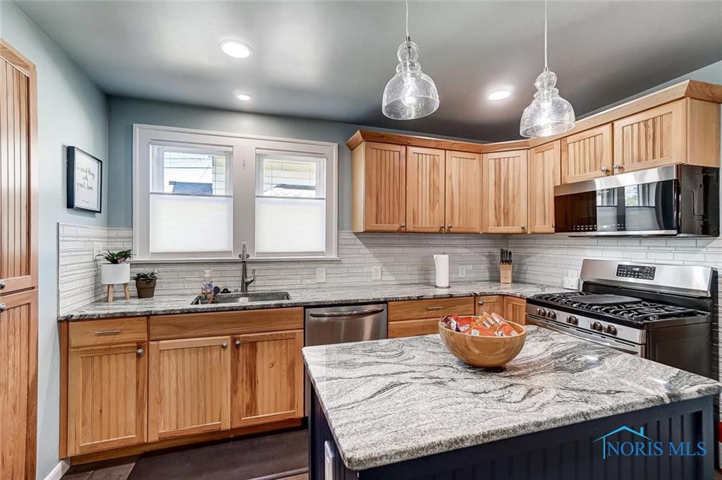 448 Decatur Street Toledo, OH 43609 - Photo 21 of 50 Gallery Image 21