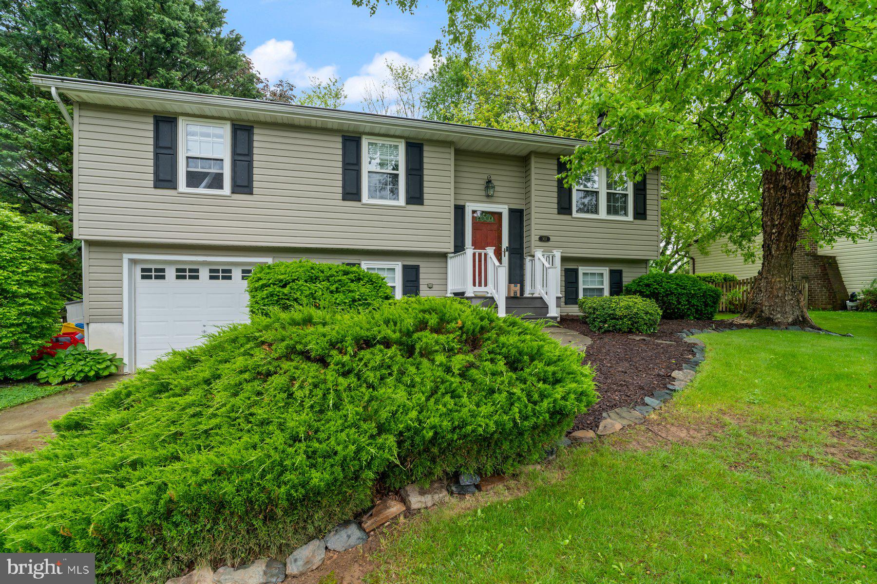 303 Royer Road Westminster, MD 21158 - Photo 3 of 34 Gallery Image 3