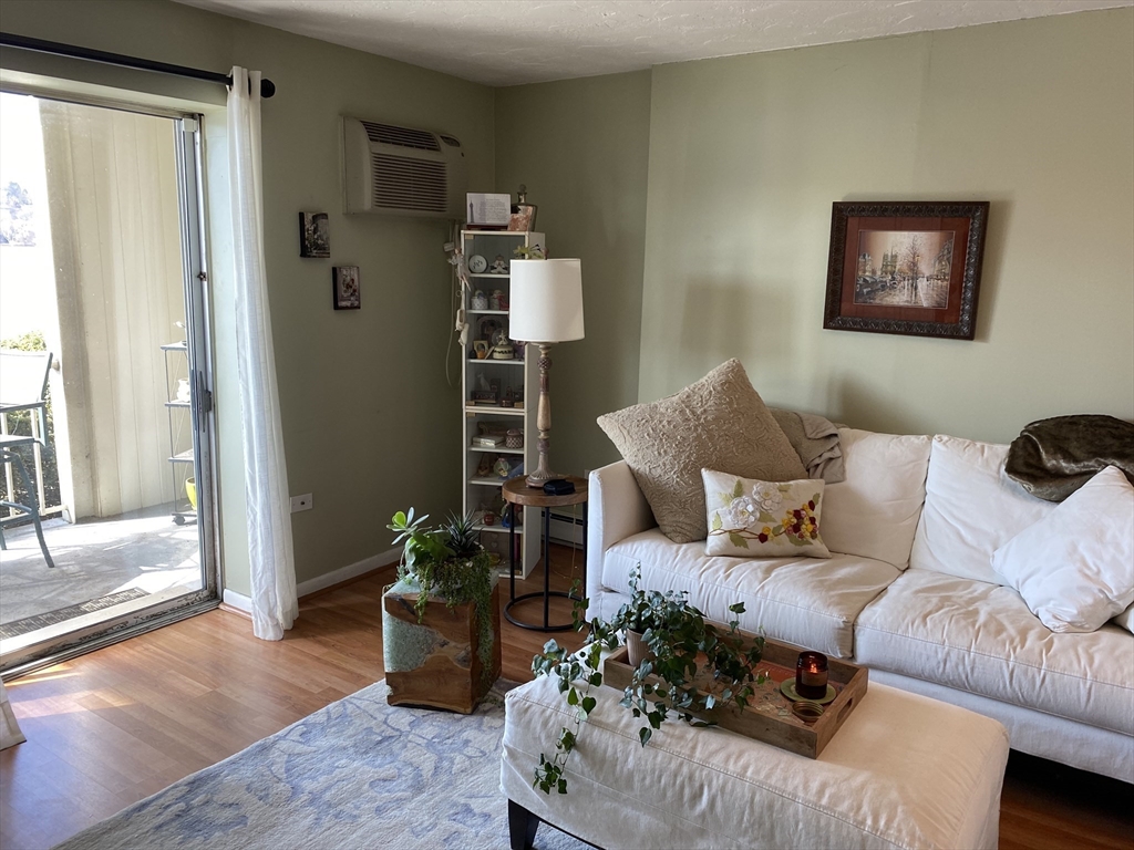 32 Hamilton Road, Unit 107 Arlington, MA 02474 - Photo 3 of 13
