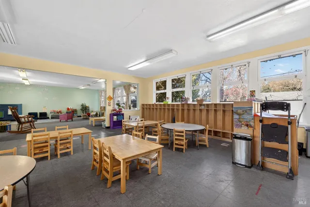 $600,000 | 8877 Donald Street, Sebastopol, CA 95472