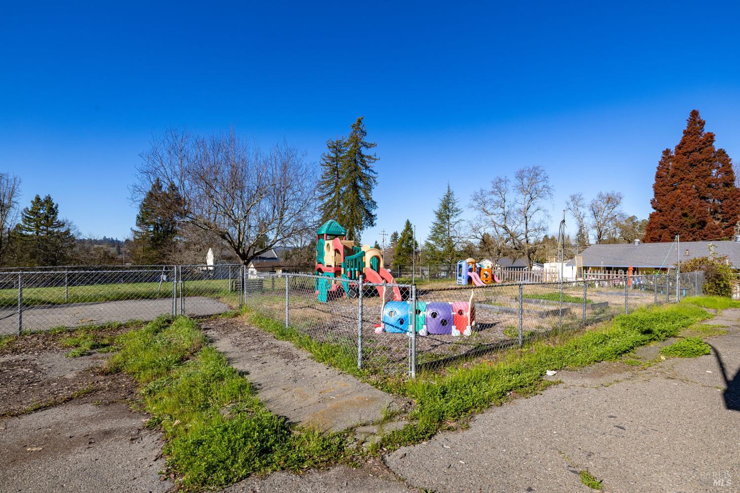 8877 Donald Street Sebastopol, CA 95472 - Photo 8 of 55 not sure