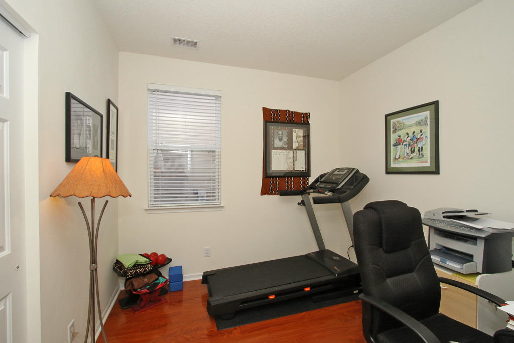 246 Chemistry Circle Ladson, SC 29456 - Photo 16 of 22 246 Chemistry Circle (17)0017