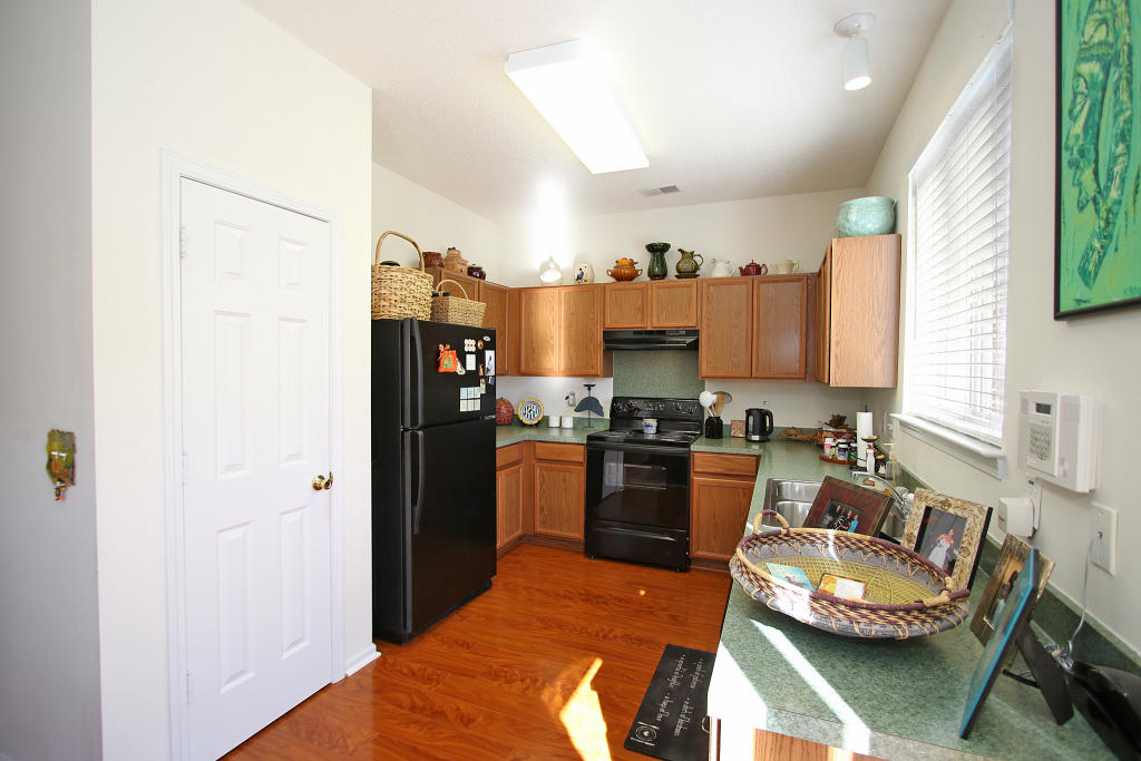 246 Chemistry Circle Ladson, SC 29456 - Photo 7 of 22 246 Chemistry Circle (7)0007