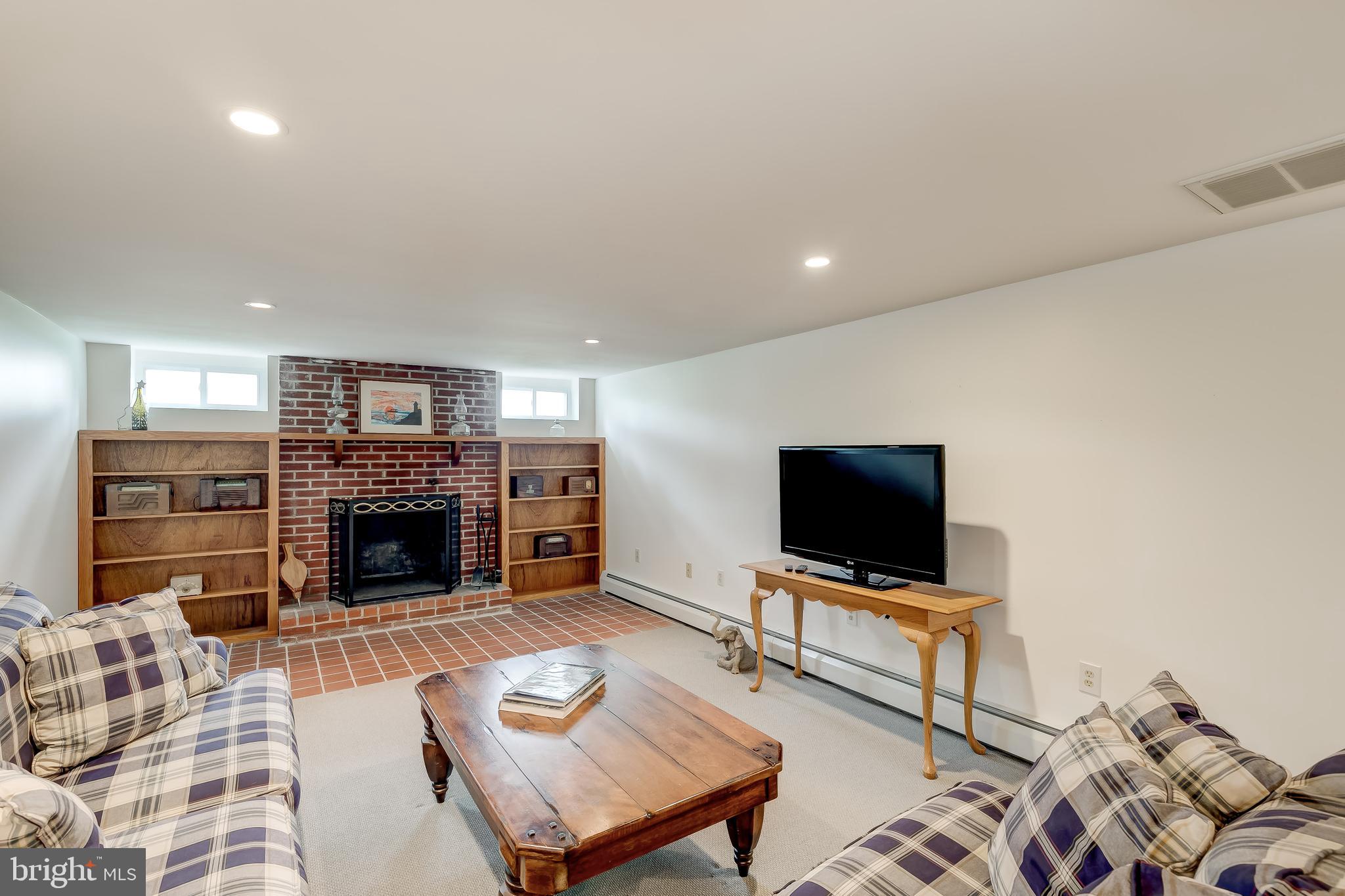 9515 Cross Road Perry Hall, MD 21128 - Photo 22 of 40 Lower Level Family Room