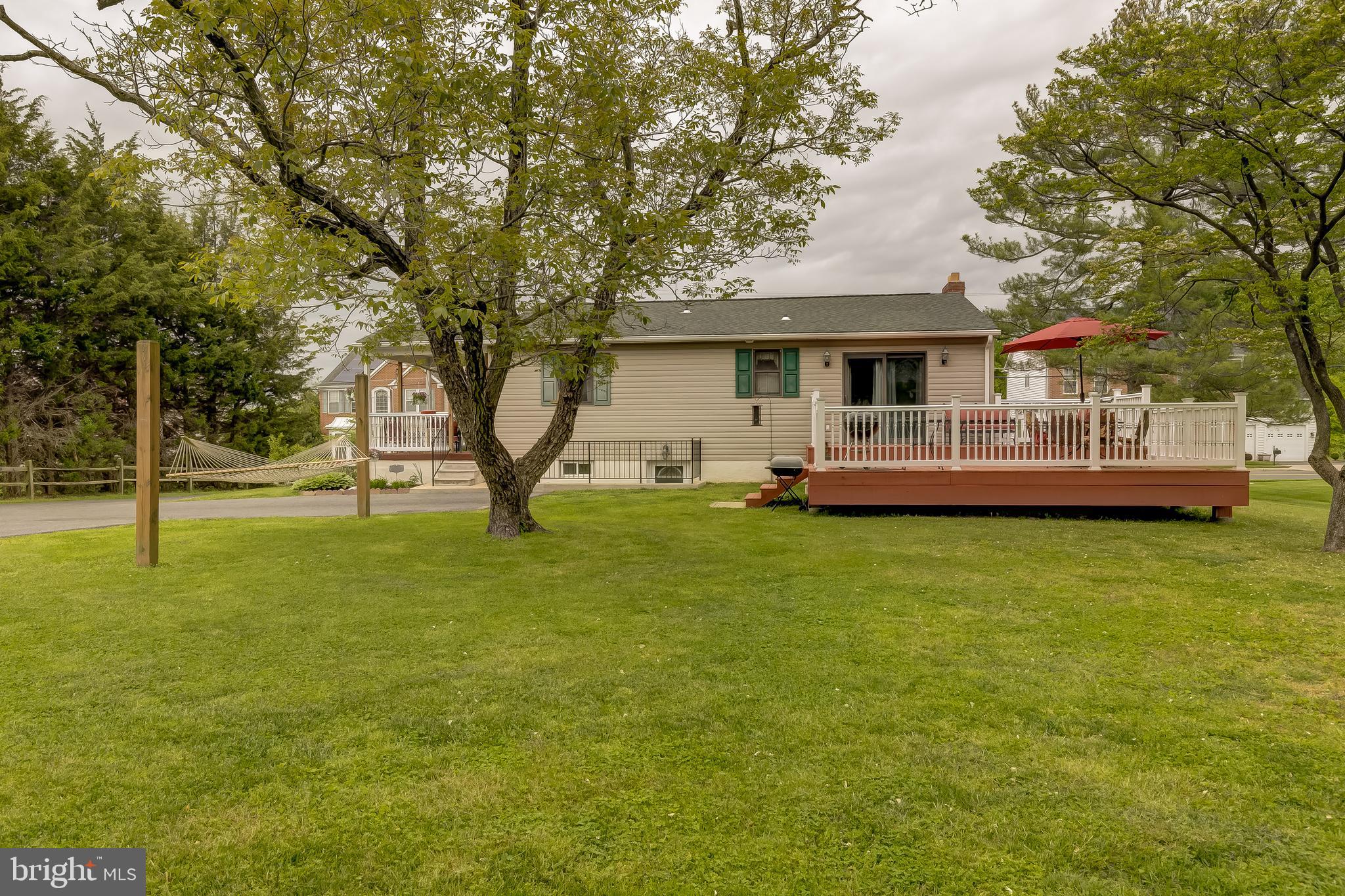 9515 Cross Road Perry Hall, MD 21128 - Photo 39 of 40 Great yard for corn hole, volleyball, or soccer!