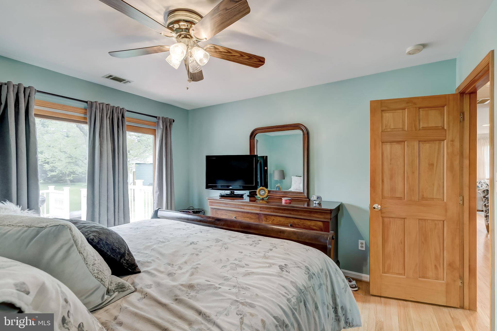 9515 Cross Road Perry Hall, MD 21128 - Photo 10 of 40 Primary Bedroom