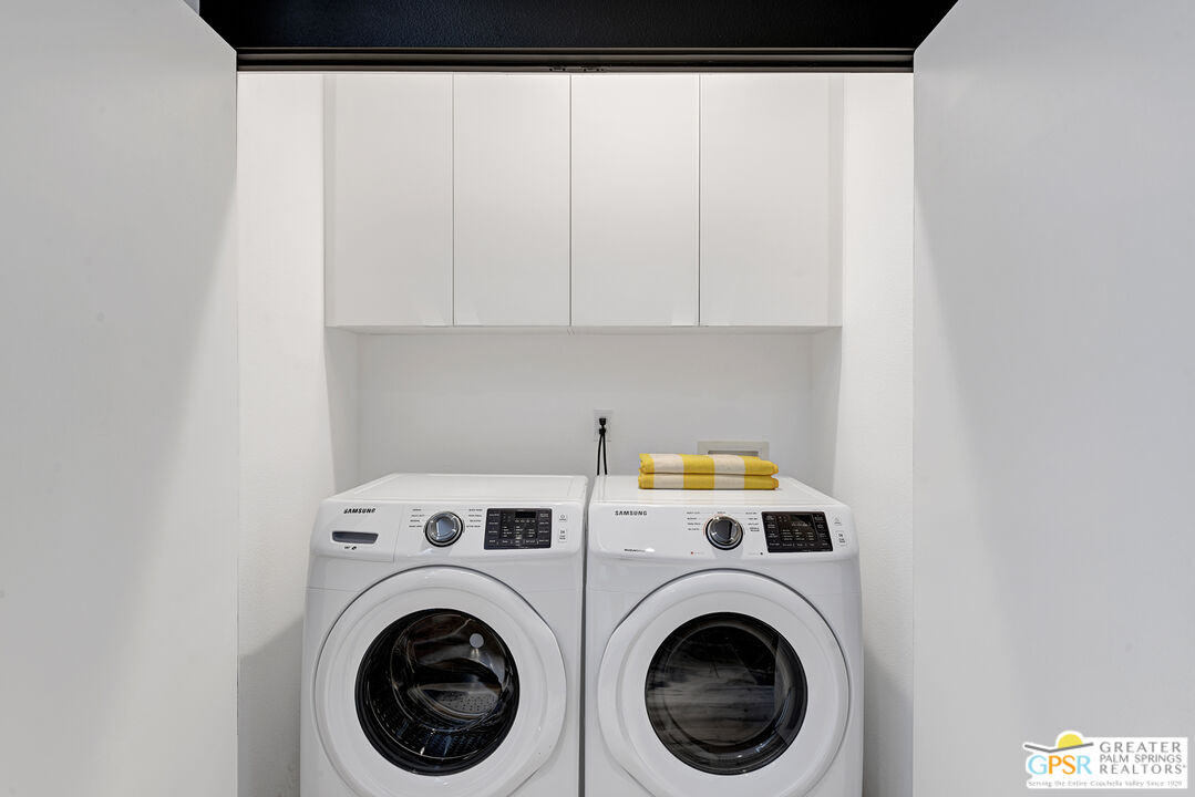 1508 East Baristo Road Palm Springs, CA 92262 - Photo 51 of 62 a view of kitchen