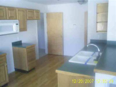 6392 East Vienna Road Clio, MI 48420 - Photo 3 of 6 20238406-2.JPG
