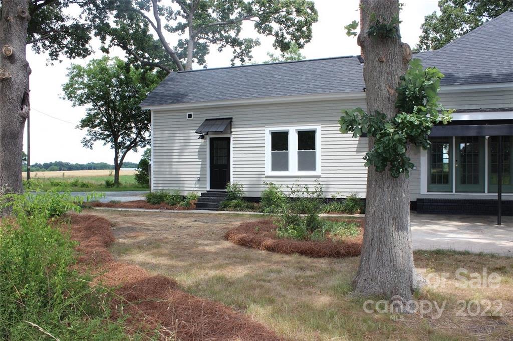 6615 Deep Springs Road Peachland, NC 28133 - Photo 8 of 30 Gallery Image 8