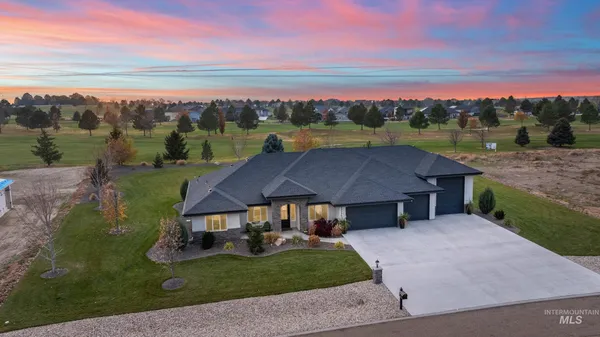 $999,900 | 22225 Aura Vista Way, Caldwell, ID 83607
