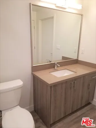 $1,990 | 744 Hartford Avenue, Unit 203, Los Angeles, CA 90017