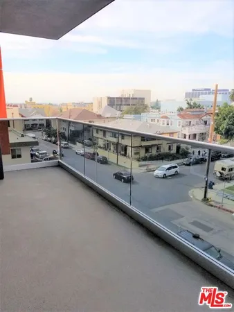 $1,990 | 744 Hartford Avenue, Unit 203, Los Angeles, CA 90017