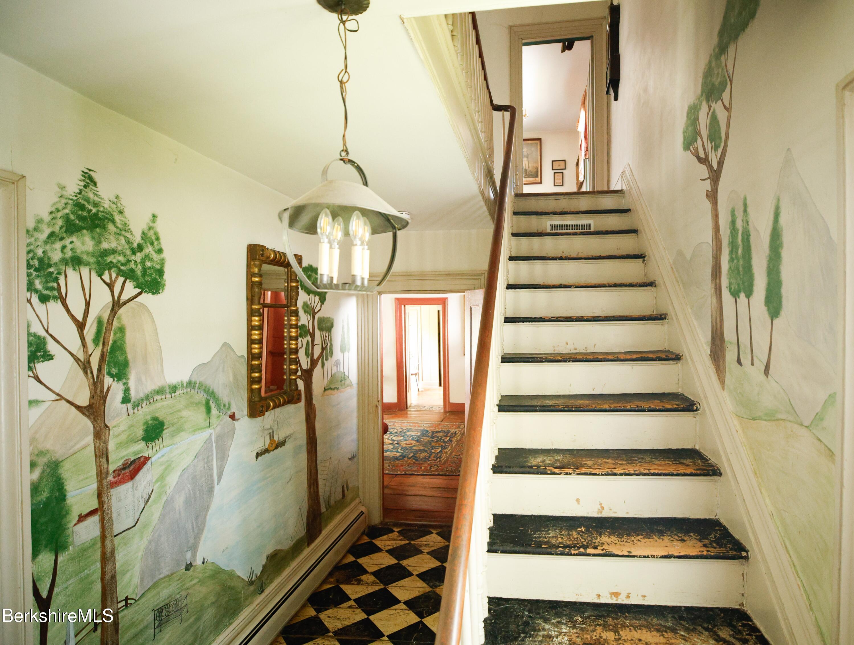 3-5 Swamp Road West Stockbridge, MA 01266 - Photo 13 of 37 a view of entryway