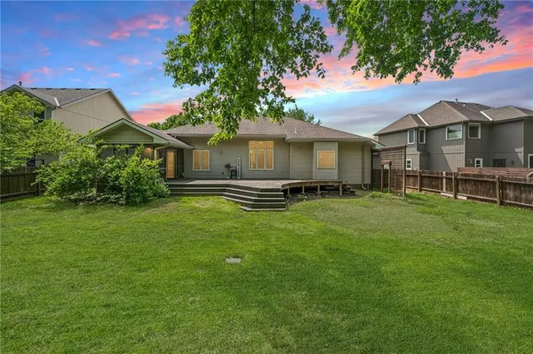 $399,000 | 9123 North Oregon Avenue, Kansas City, MO 64154