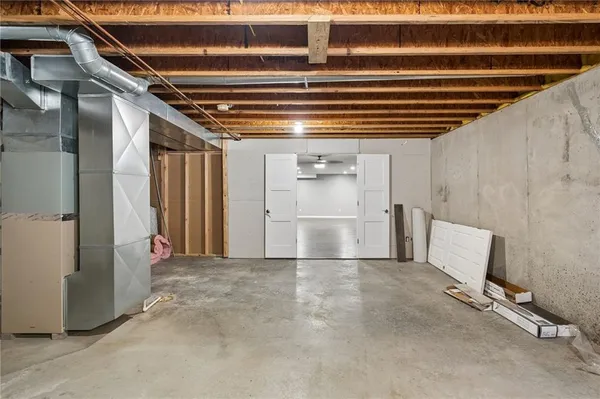 $399,000 | 9123 North Oregon Avenue, Kansas City, MO 64154